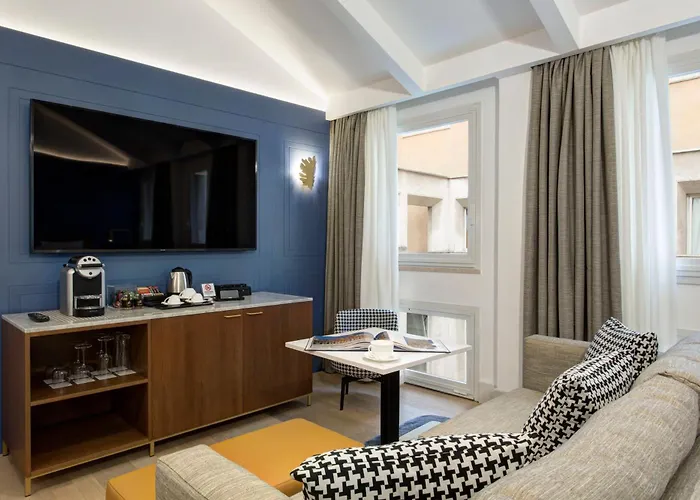 Gkk Exclusive Private
